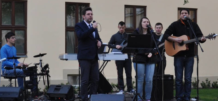 Új Közlöny beszámoló